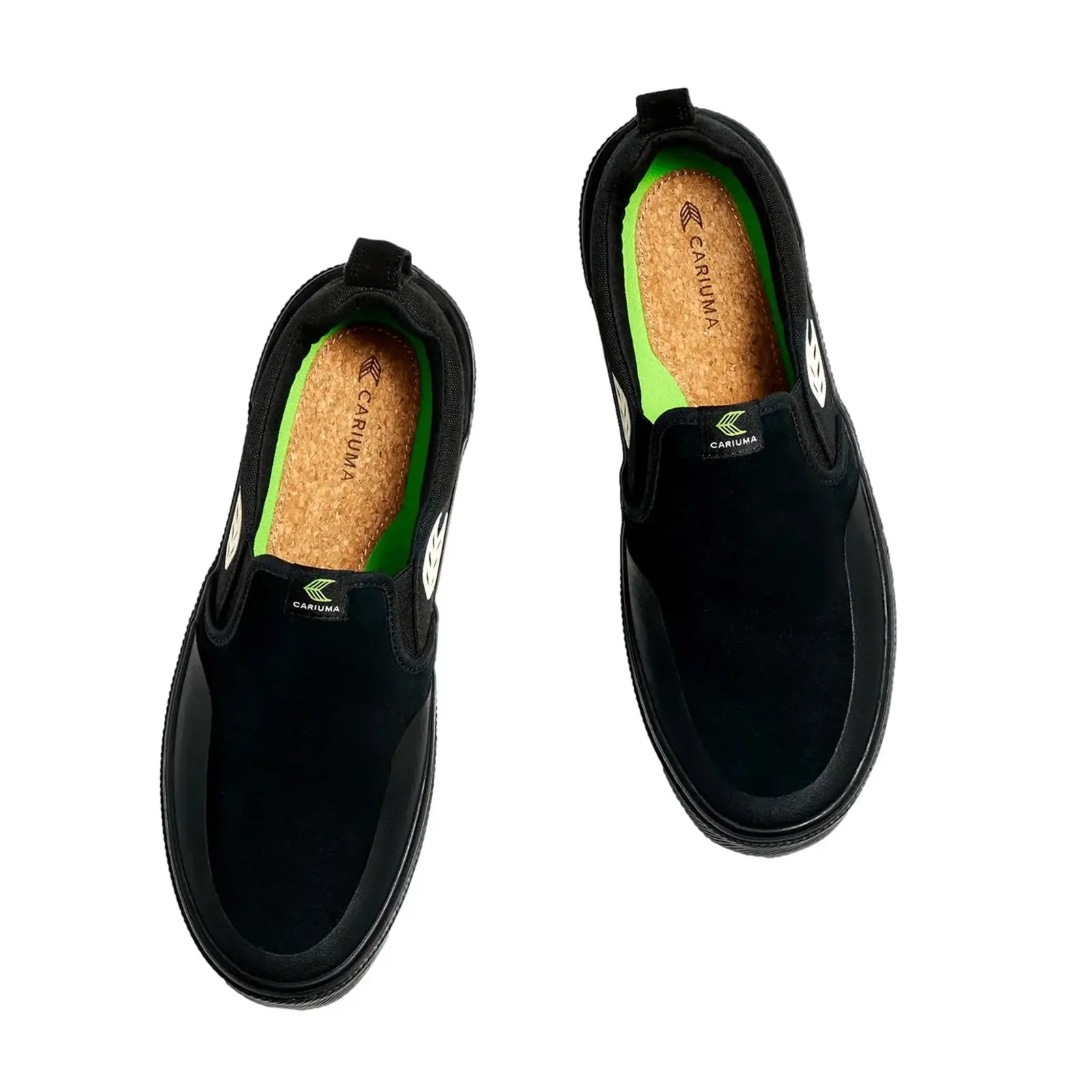 Cariuma Scarpa Black Slip On Pro