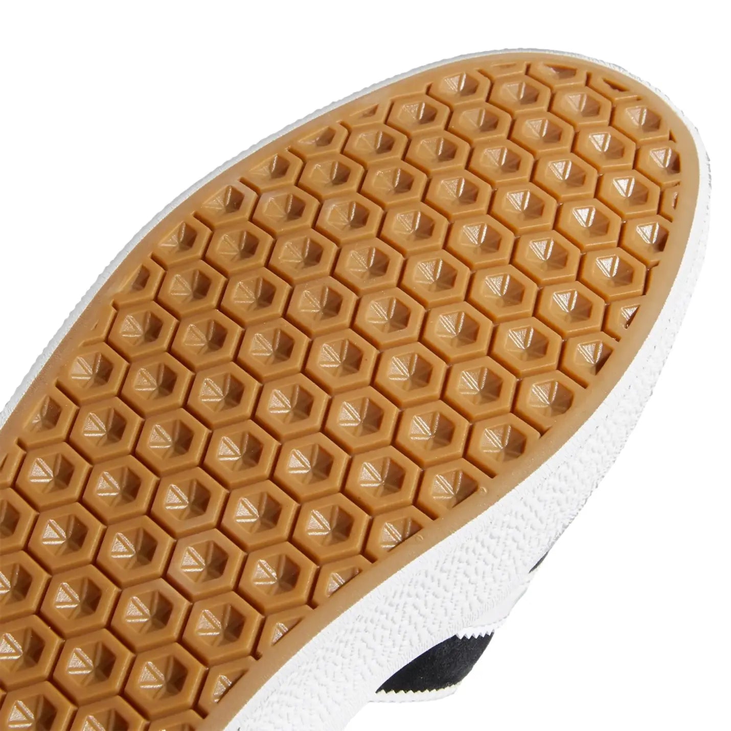 2gazelle nera 9_clipped_rev_1