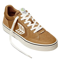 Cariuma schuhe White Pro Skate vallely camel
