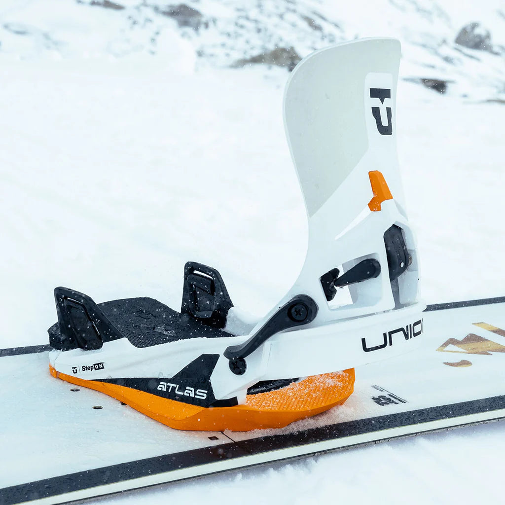 union atlas step on white orange