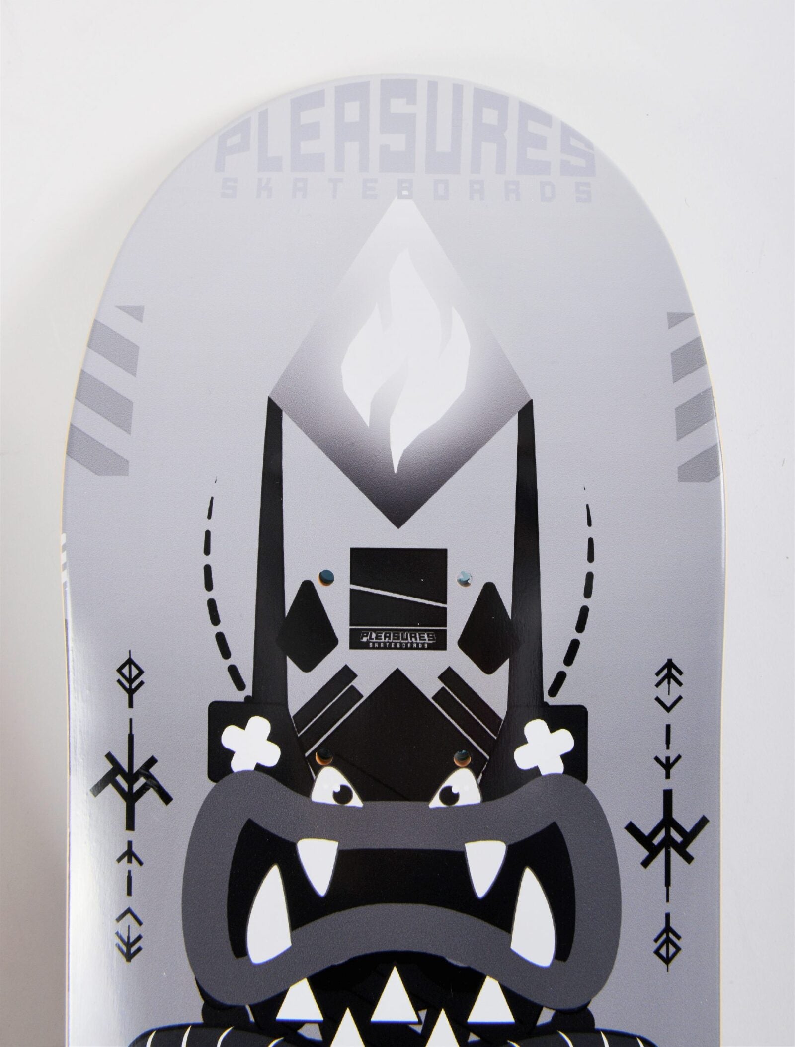 Pleasures Skateboards Excalibur Tavola 8.0"