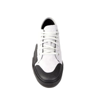 Globe Shoes Surplus Undyed Black