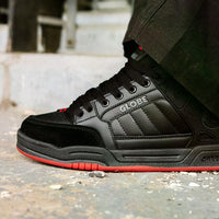 Globe Shoes Tilt Black Red Charcoal