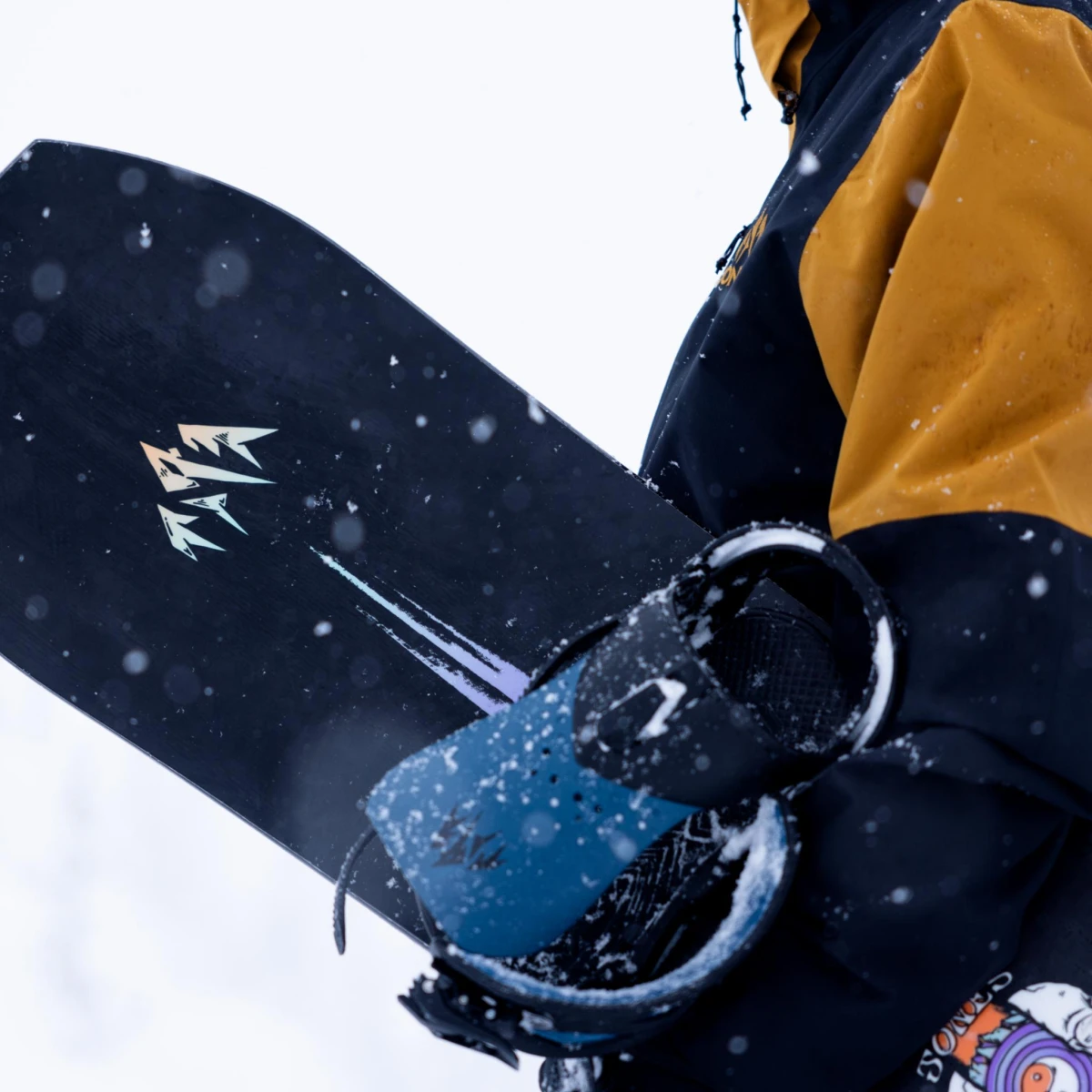 TWEAKER PRO JONES SNOWBOARD